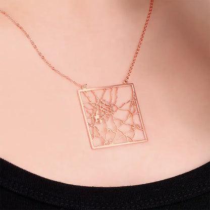 Spersonalizowany naszyjnik z mapą