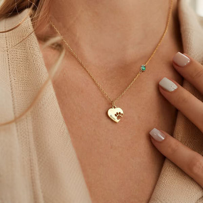 Spersonalizowany naszyjnik z imieniem w kształcie łapki i serca