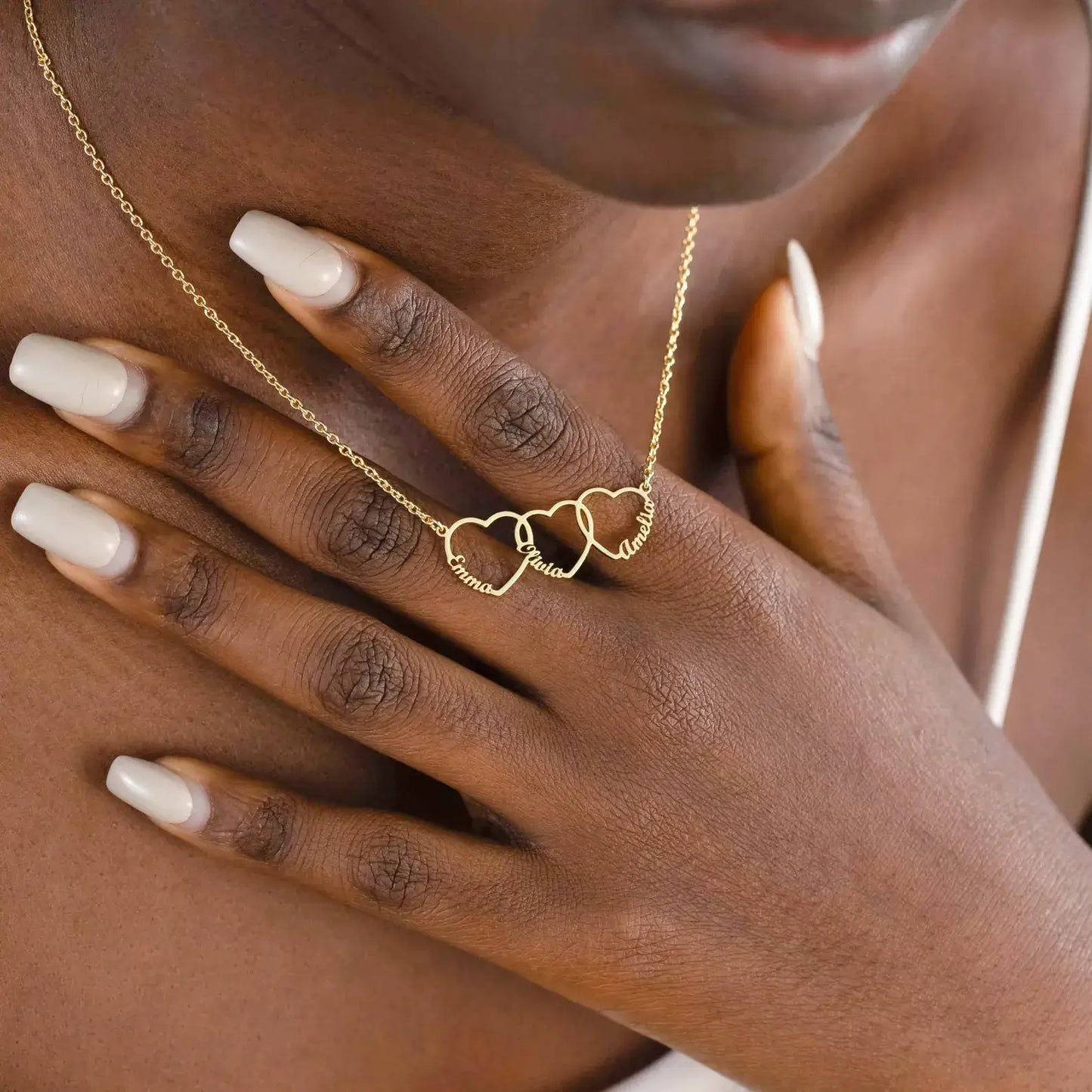 Spersonalizowany naszyjnik z imieniem w kształcie serca