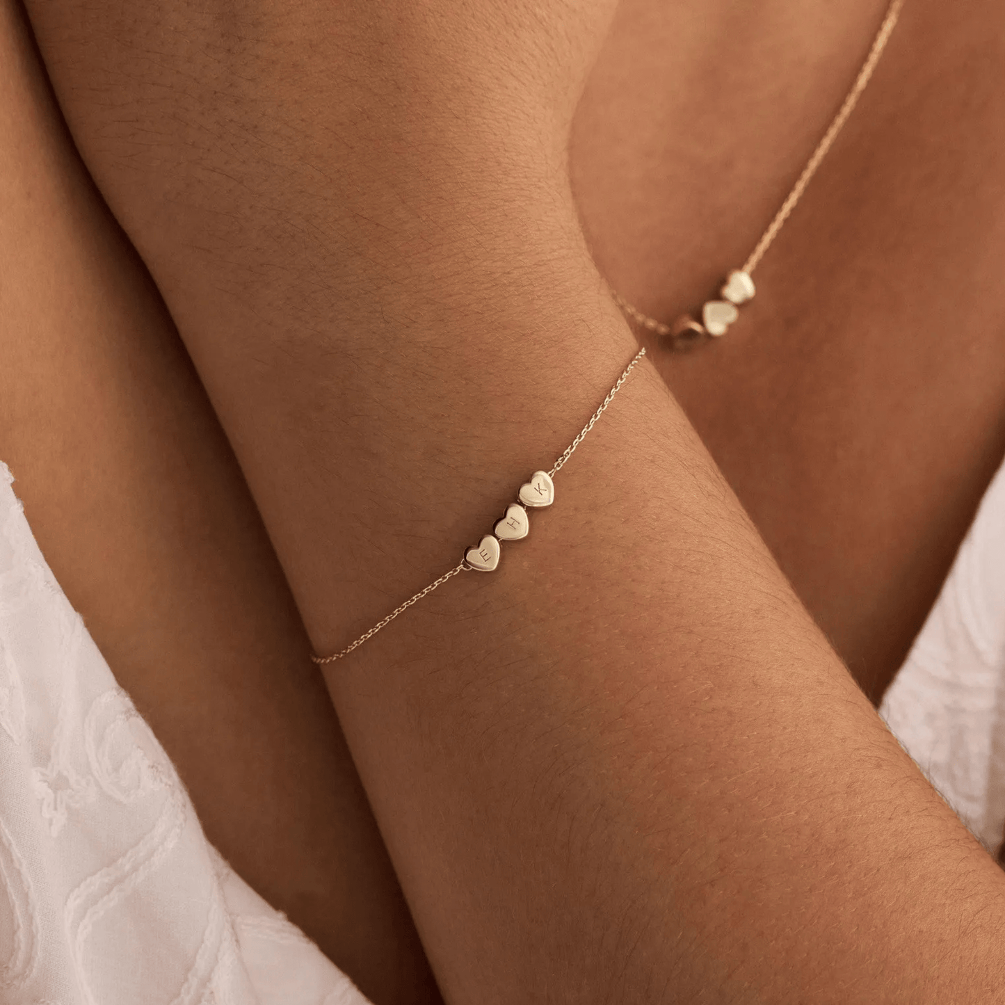 Spersonalizowana bransoletka z inicjałami w kształcie serca